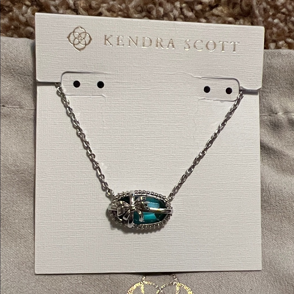 Kendra Scott Elisa Bow Necklace